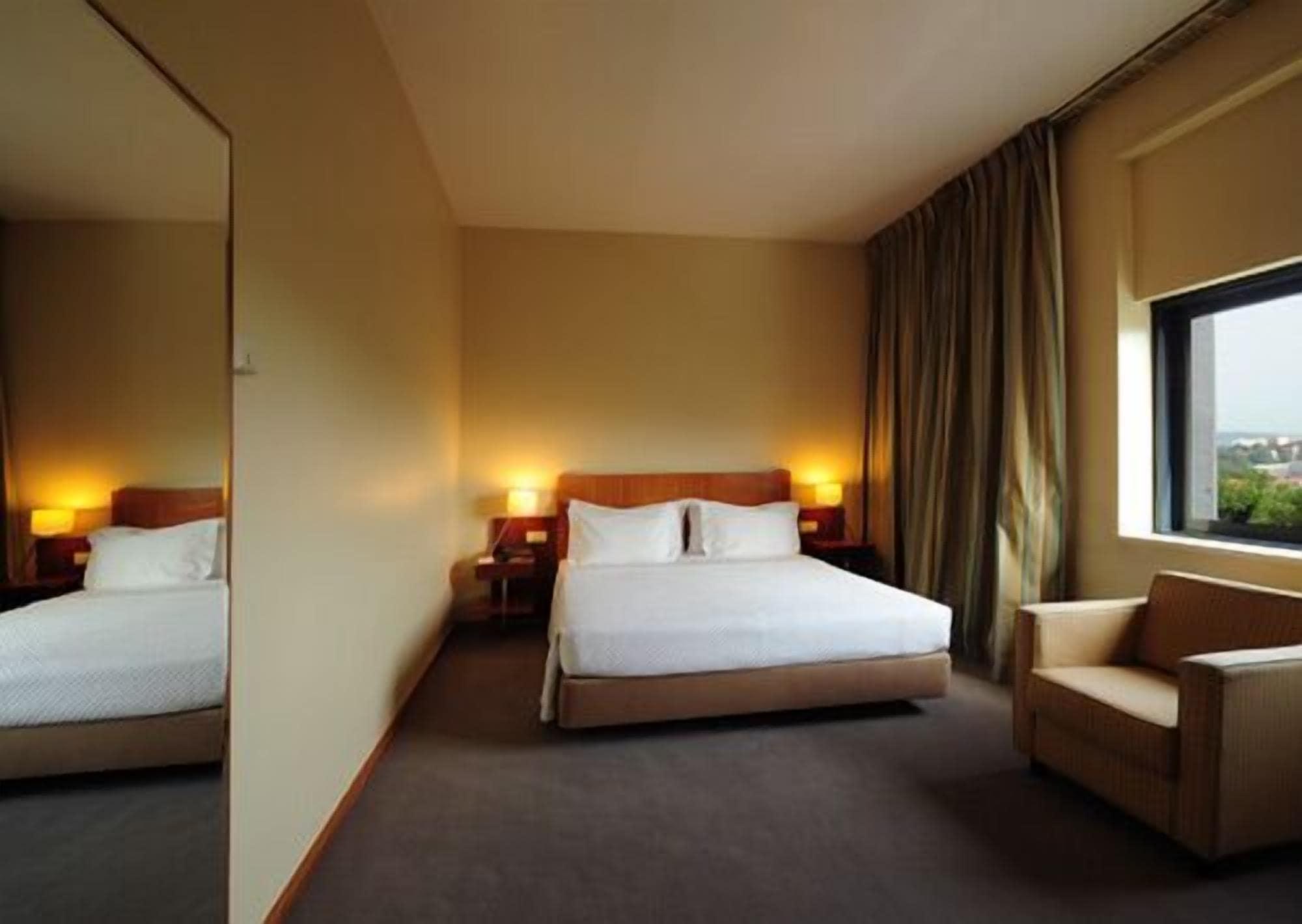 Hotel De Guimaraes Business & Spa 외부 사진