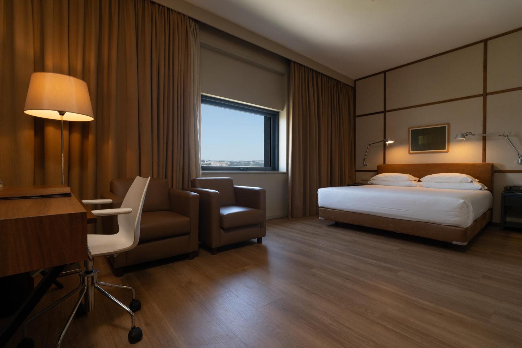 Hotel De Guimaraes Business & Spa 외부 사진